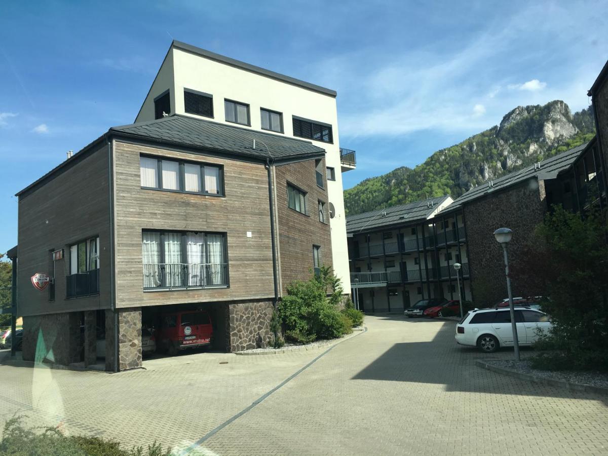 U Plechoveho Janosika Apartamento Terchová Exterior foto